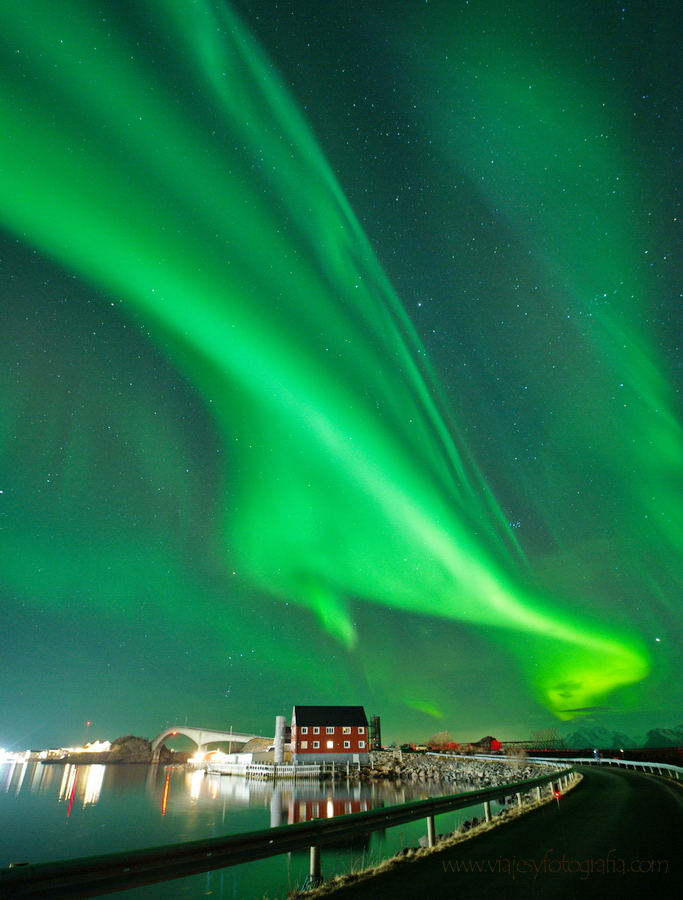 lofoten-northern-lights-2